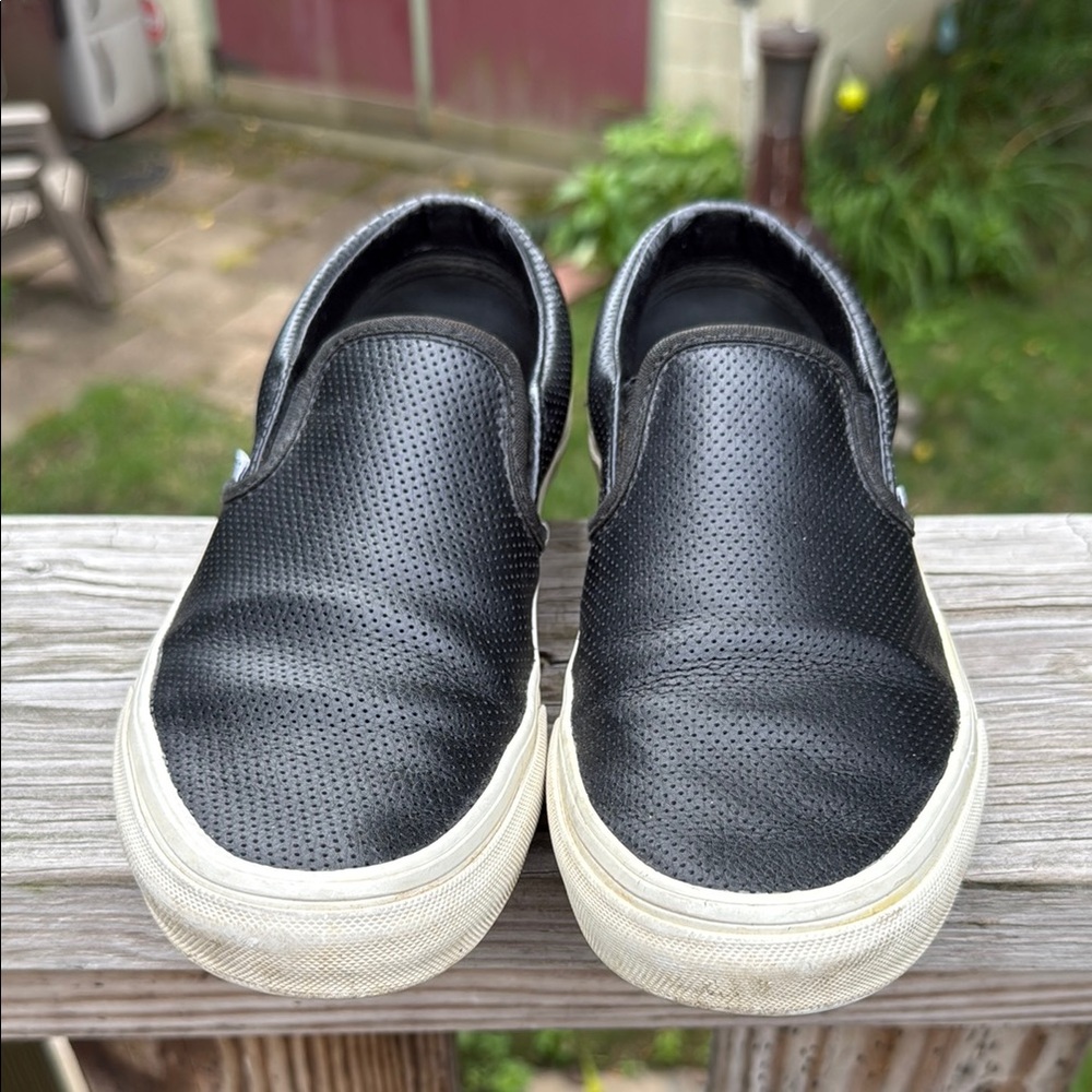 Black Slip-On Vans Shoes